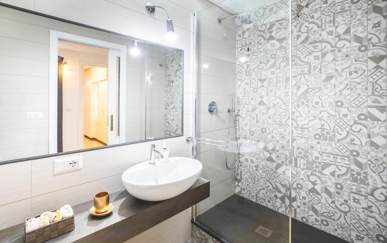 Apartament Roma 93 Cagliari Zewnętrze zdjęcie